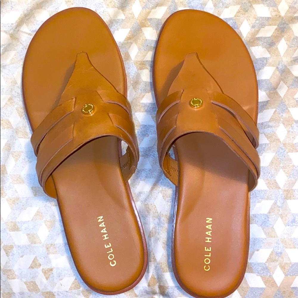 Size 8- Cole Haaan Sandals